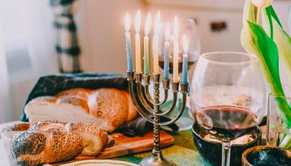 新葡京集团-年轻人不讲武德！“懒汉”神锋闪击破纪录助米兰取胜